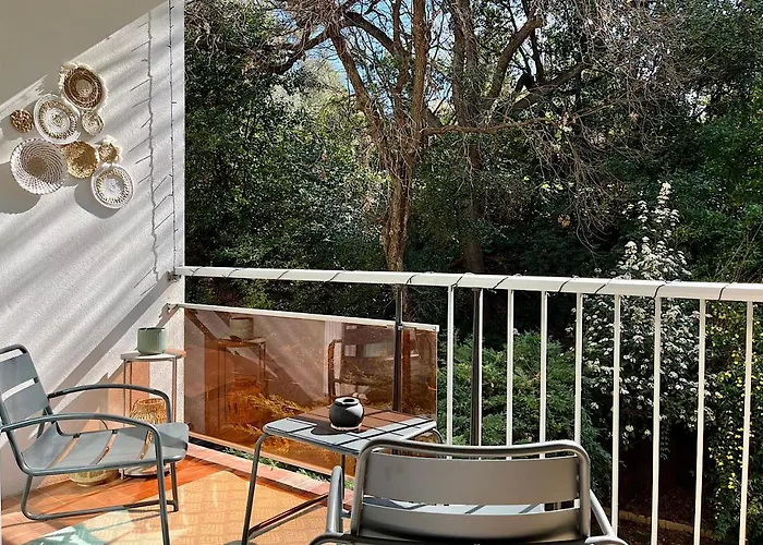 Cozy Studio, Terrace And Apartment Toulon